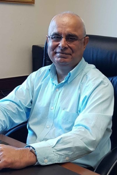 Mr. Kishin Wadhwani